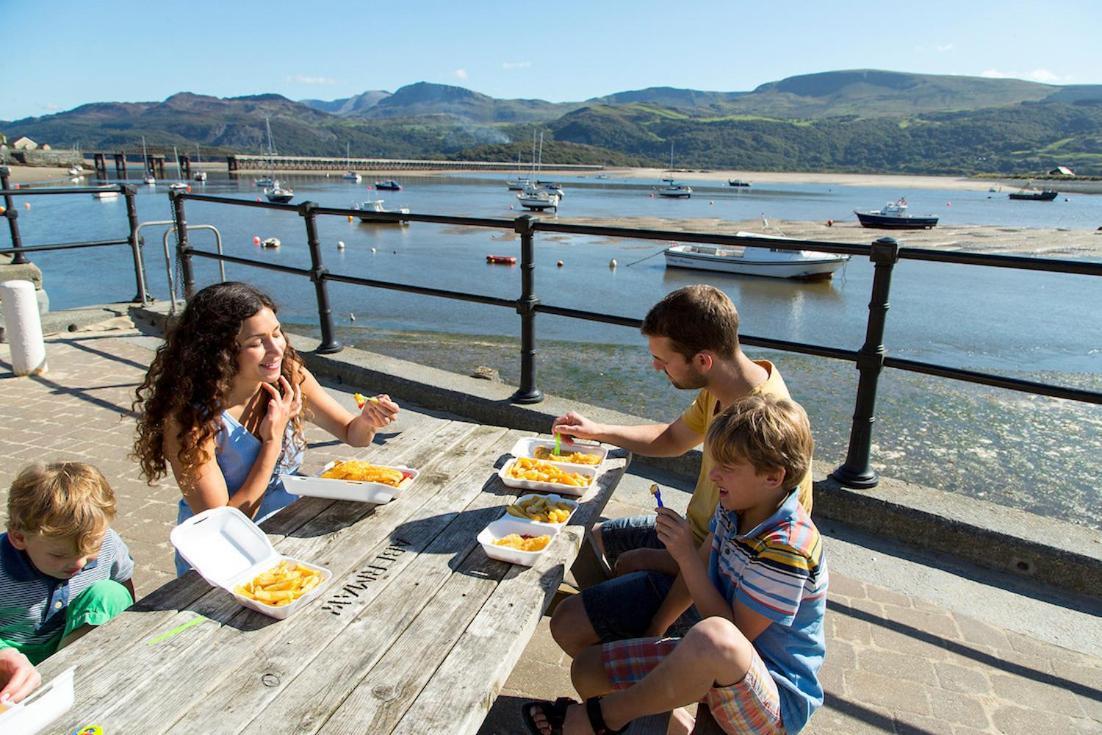 Barmouth Bay Holiday Park Llanddwywe Zewnętrze zdjęcie